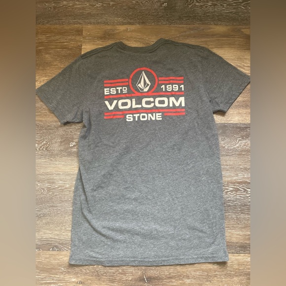 VOLCOM graphic t - Picture 5 of 5